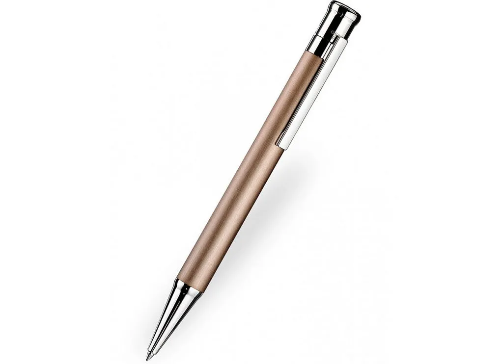Otto Hutt Design 04 BP 001-61967