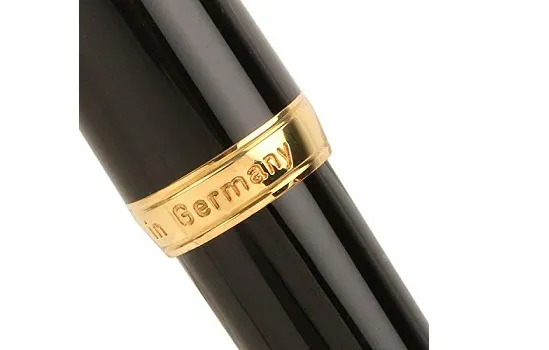 Cleo Skribent Classic Black Gold Fountain Pen fine nib