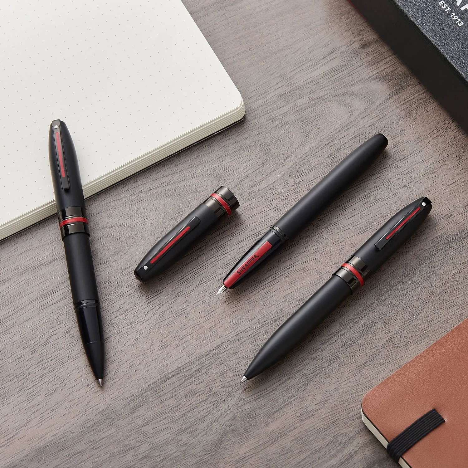 Sheaffer Icon Matte & Gloss Black PVD Accents Medium Nib Fountain Pen 9108
