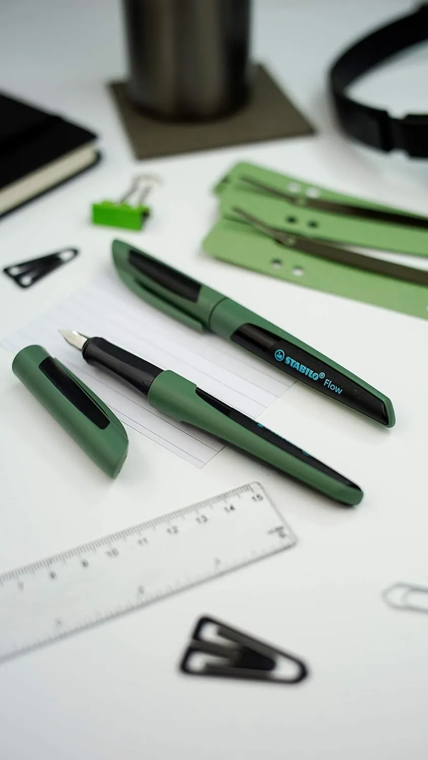 STABILO Flow SPORTY Fountain Ink Pen - Forest/Black   1 Blue Ink Cartridge