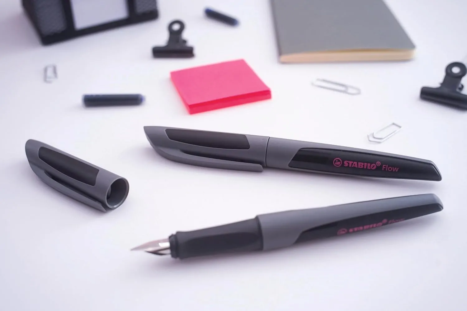 STABILO Fountain Ink Pen | Medium Nib | Flow ACTIVE | Black