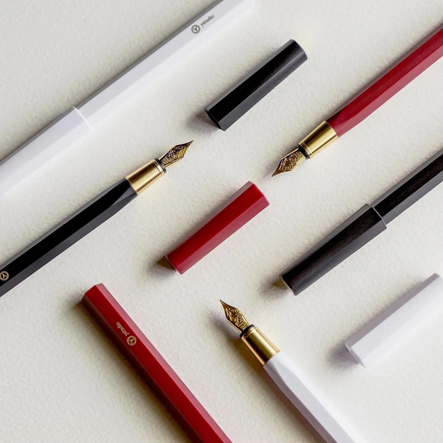 YSTUDIO Fountain Ink Pen | Acrylic Brass Black Body | Medium Nib | Resin Series