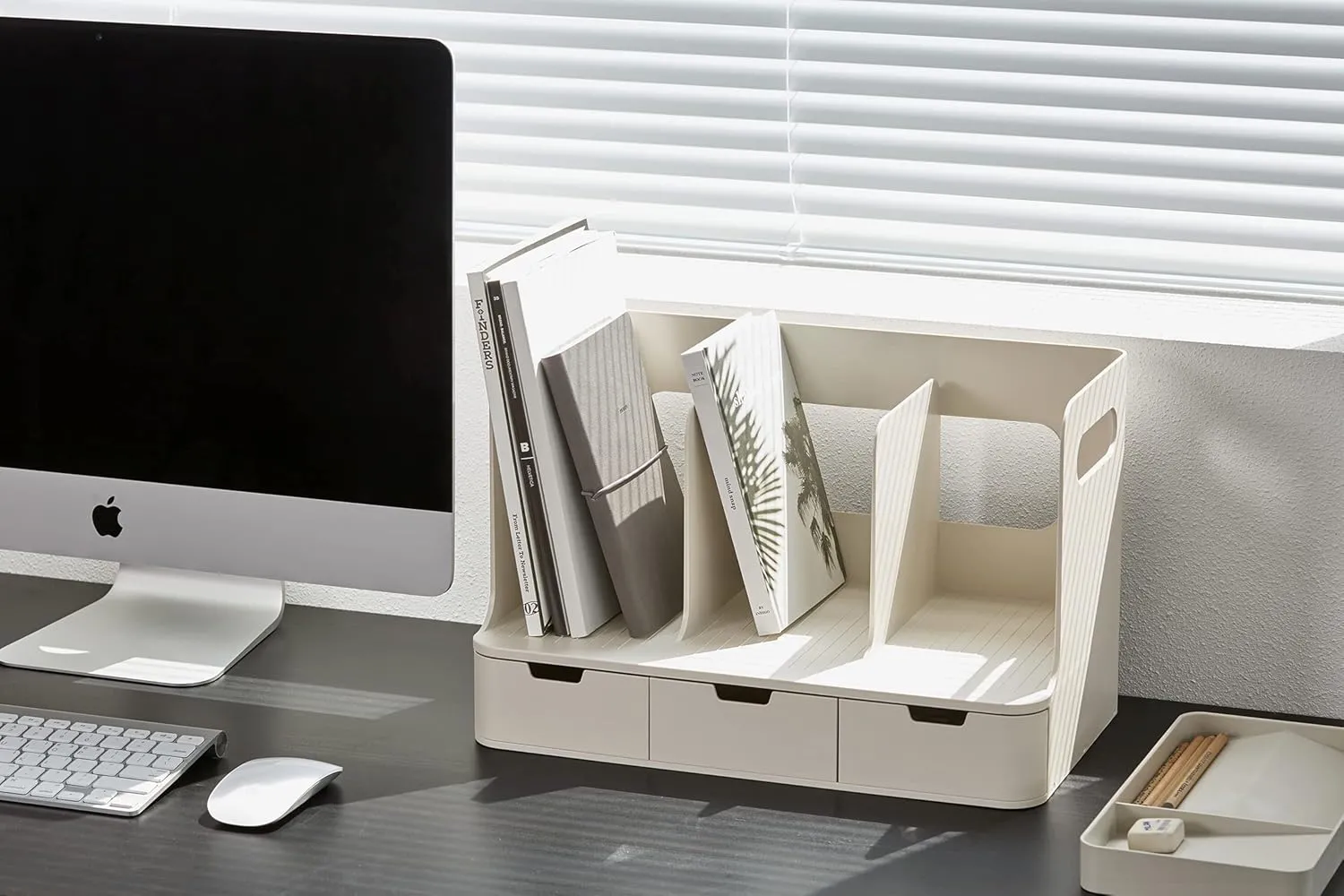 Litem OLIO BOOK RACK with 3 Drawers