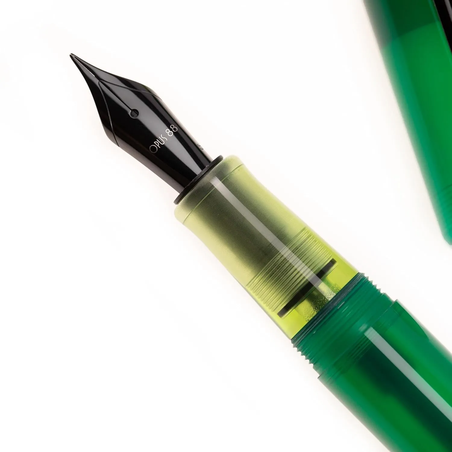 Opus 88 Demo 2024 Green Fountain pen (F) 2401001 F