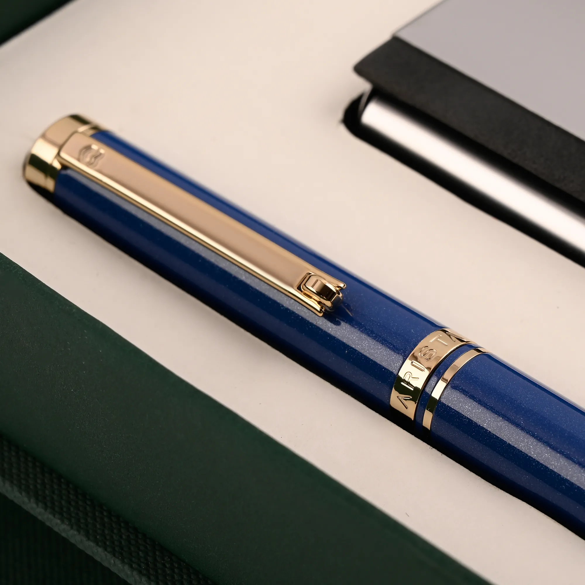 ARISTA Ballpoint Pen | Sapphire Blue | 24 CT Gold Plated Trim | With Card Holder