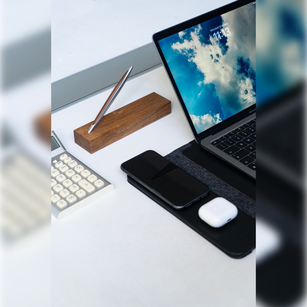 PININFARINA NOTEPRO - NOTEBOOK HOLDER - BLACK - new (available from October)