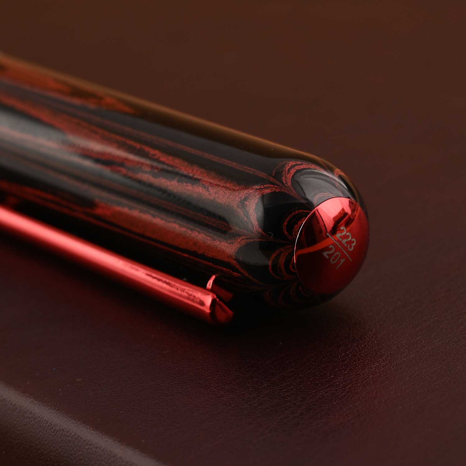Nahvalur Nautilus Fountain Pen Ruby Koi Broad Nib