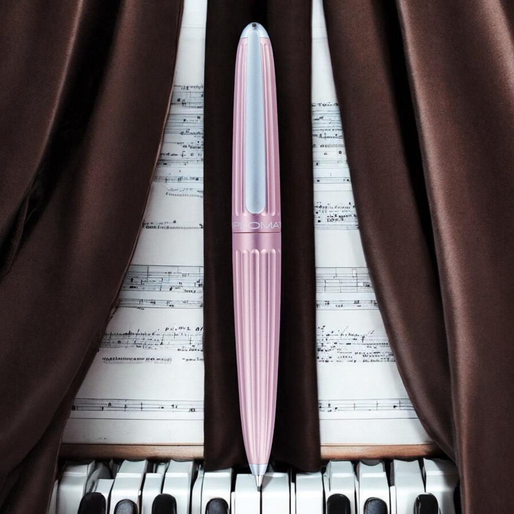 Diplomat Aero Antique Rose Mechanical Pencil (0.7MM) D40315050