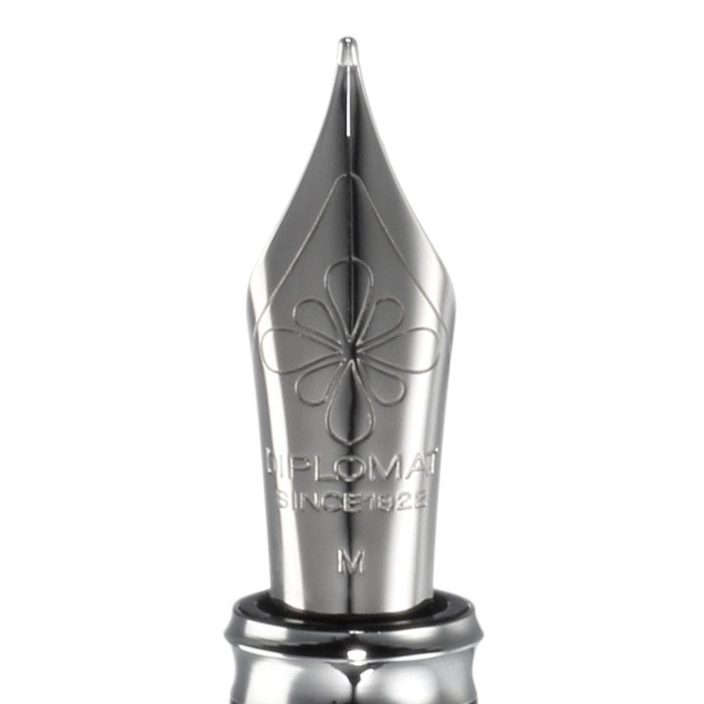 Diplomat Excellence A2 Black Lacquer Fountain Pen Fine