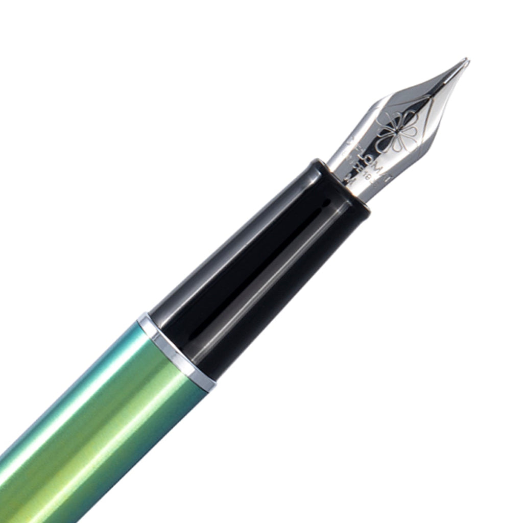 Diplomat Traveller Funky Green CT Fountain Pen Fine