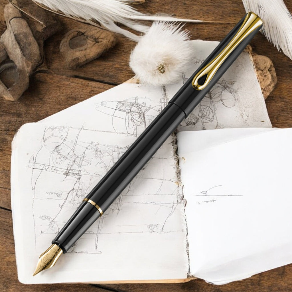 Diplomat Traveller Black Lacquer Gold Fountain Pen Fine