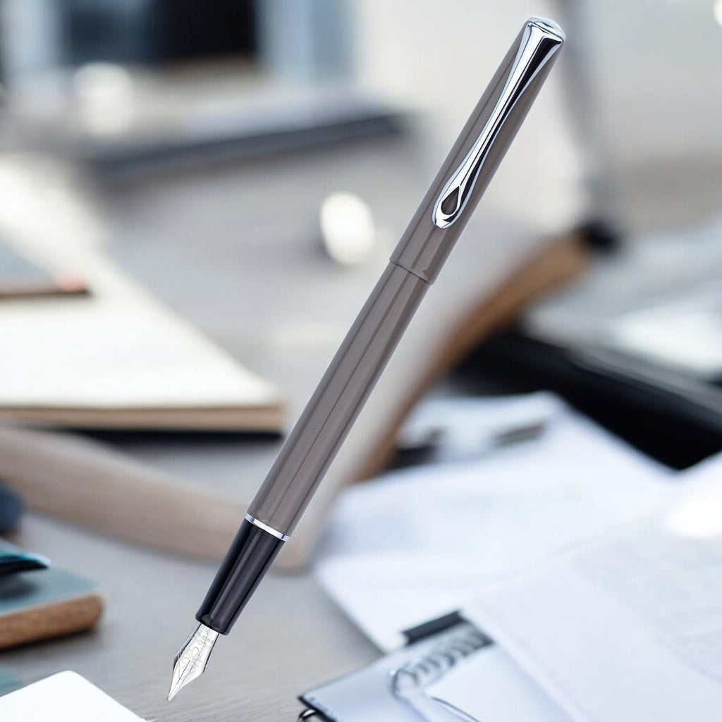 Diplomat Traveller Taupe Grey Fountain Pen Fine