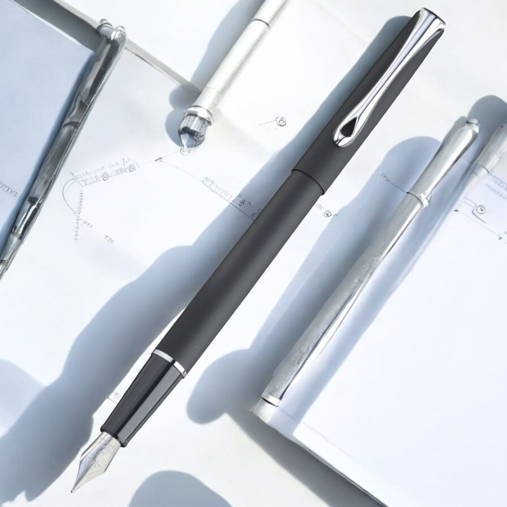 Diplomat Traveller Lapis Black Fountain Pen Medium
