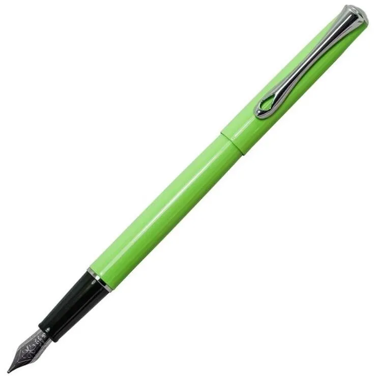 Diplomat Traveller Lumi Green Fountain Pen Medium