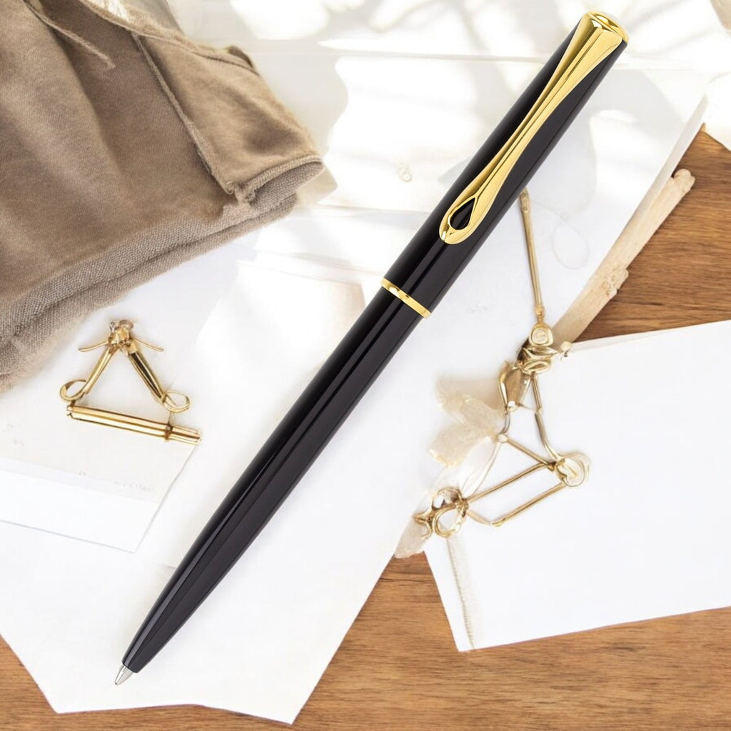 Diplomat Traveller Black Lacquer Gold easyFLOW Ball Pen D40706040