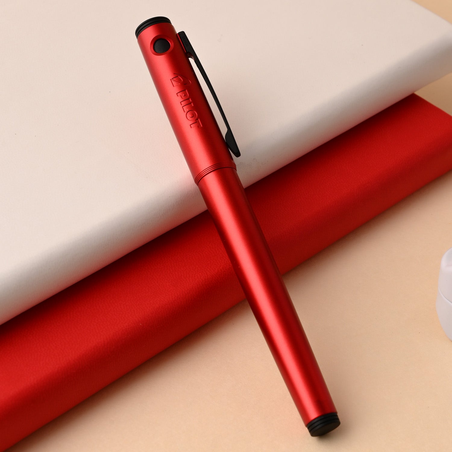 Pilot | EXPLORER SERIES | Stainless Steel | Fountain Pen | Metallic Red | Broad