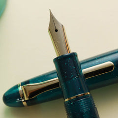 Sailor 1911 Casual Shikiori Kusa Asobi Yuki Usagi GT Fountain Pen (Special Edition)