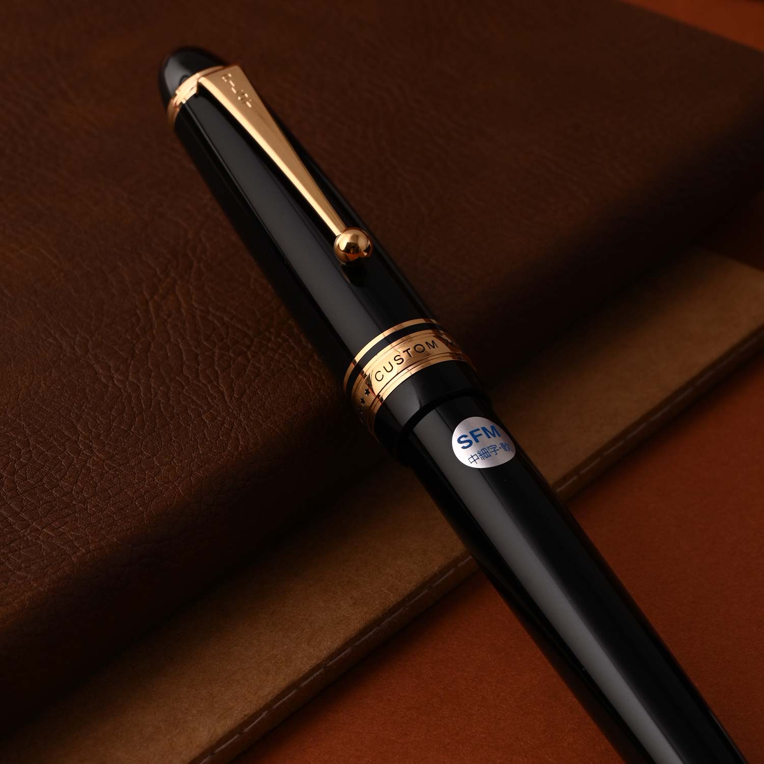 PILOT | CUSTOM 743 | 14K Gold| Fountain Pen | Black | Soft Fine Medium