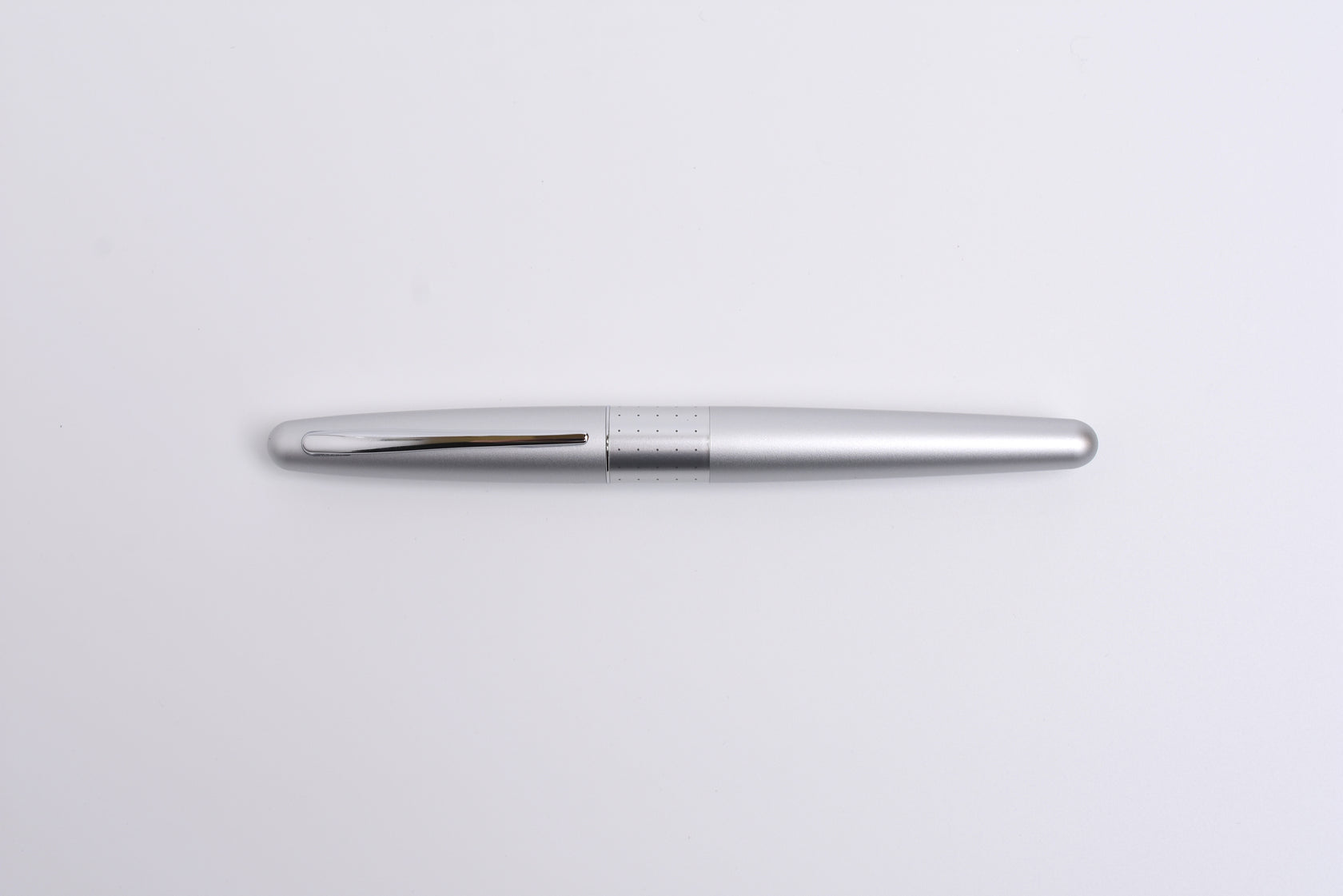 Pilot | MR | Stainless Steel | Fountain Pen | Silver & Dots | Medium