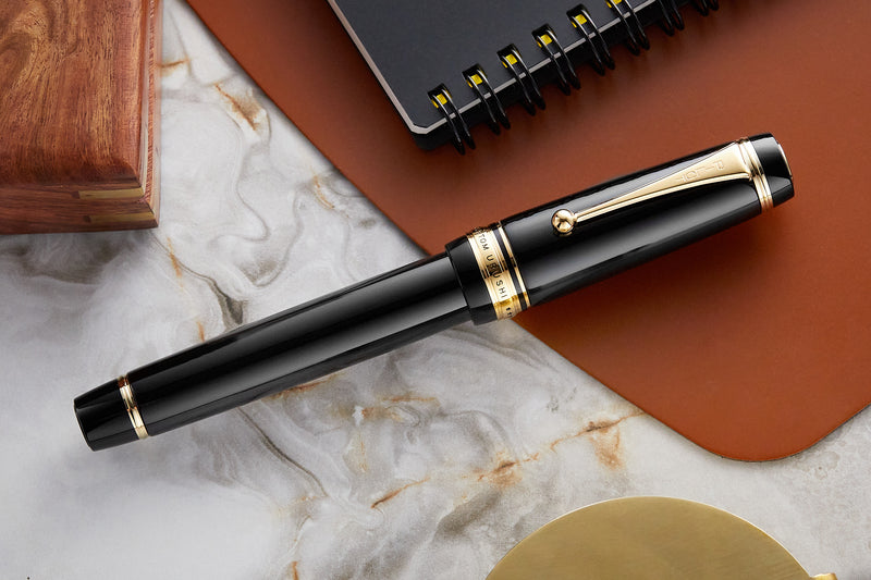 PILOT | CUSTOM URUSHI | 18K gold with rhodium plating Black | fountain pen | Fine Medium