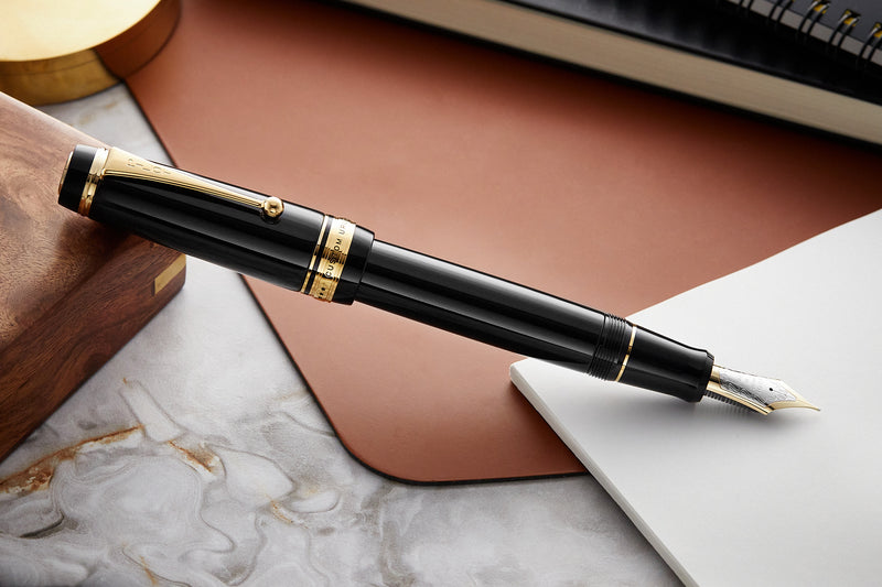 PILOT | CUSTOM URUSHI | 18K gold with rhodium plating Black | fountain pen | Fine Medium