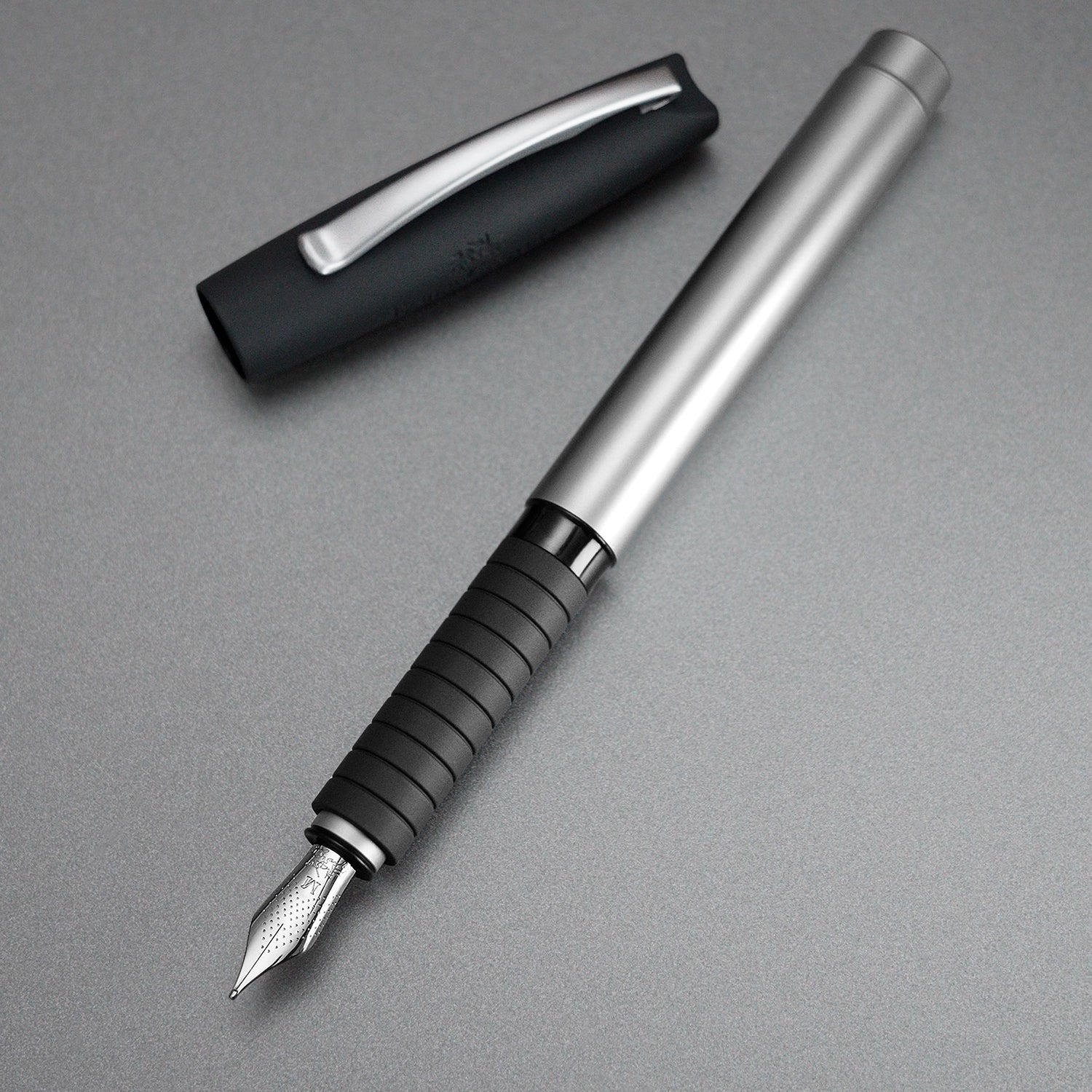 Faber-Castell Essentio Fountain Pen -Matte Silver CT EF