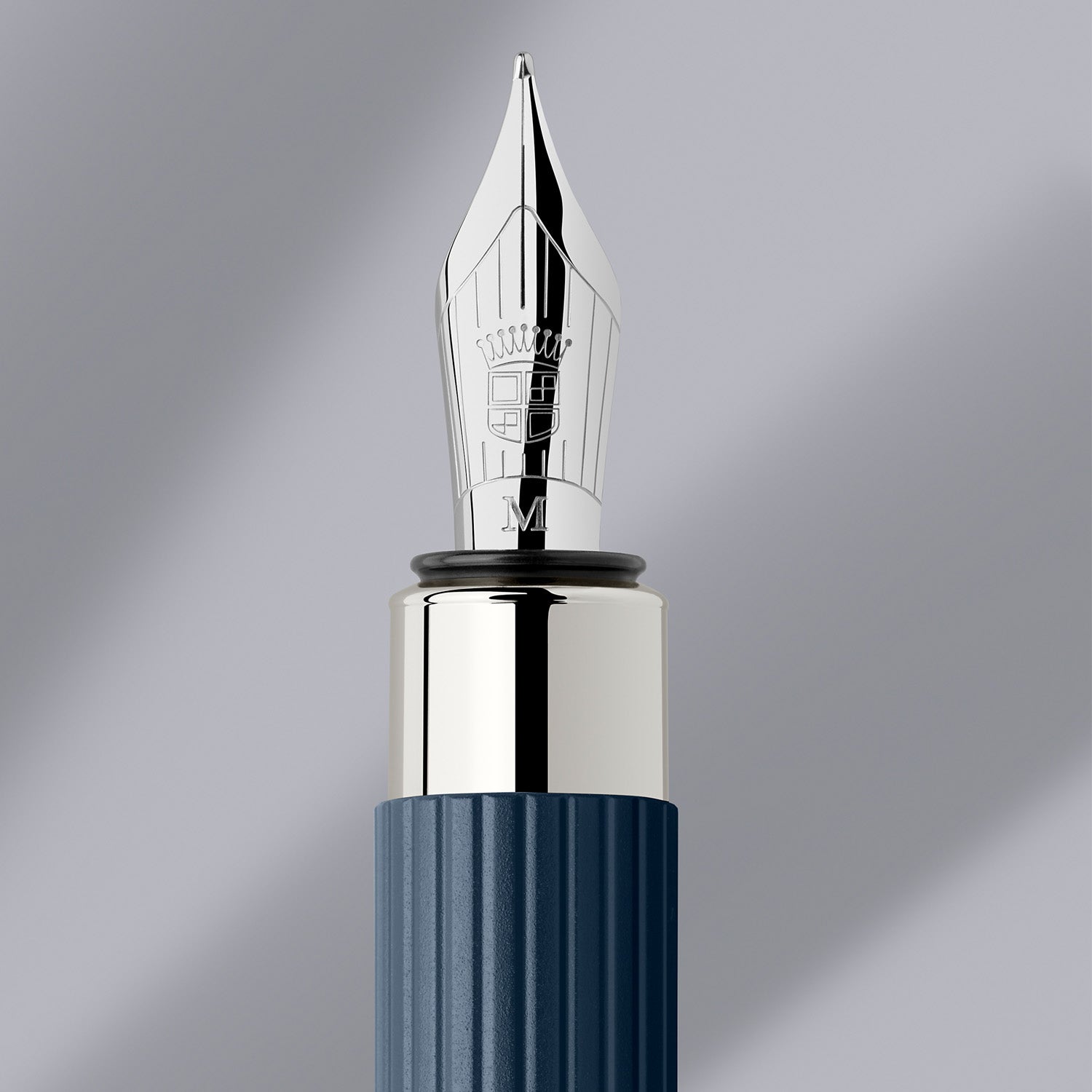 Graf Von Faber-Castell Tamitio Fountain Pen - Night Blue M