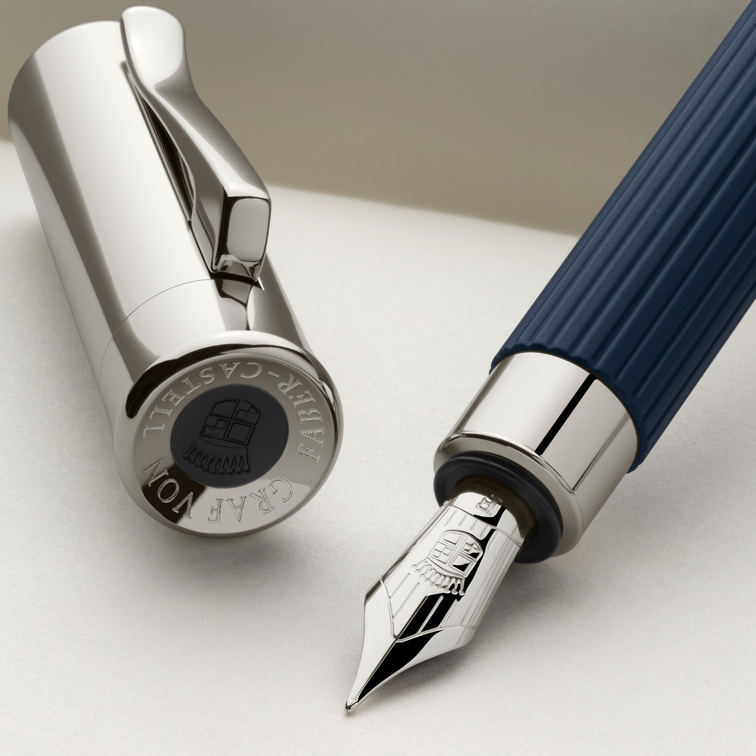 Graf Von Faber-Castell Tamitio Fountain Pen - Night Blue M