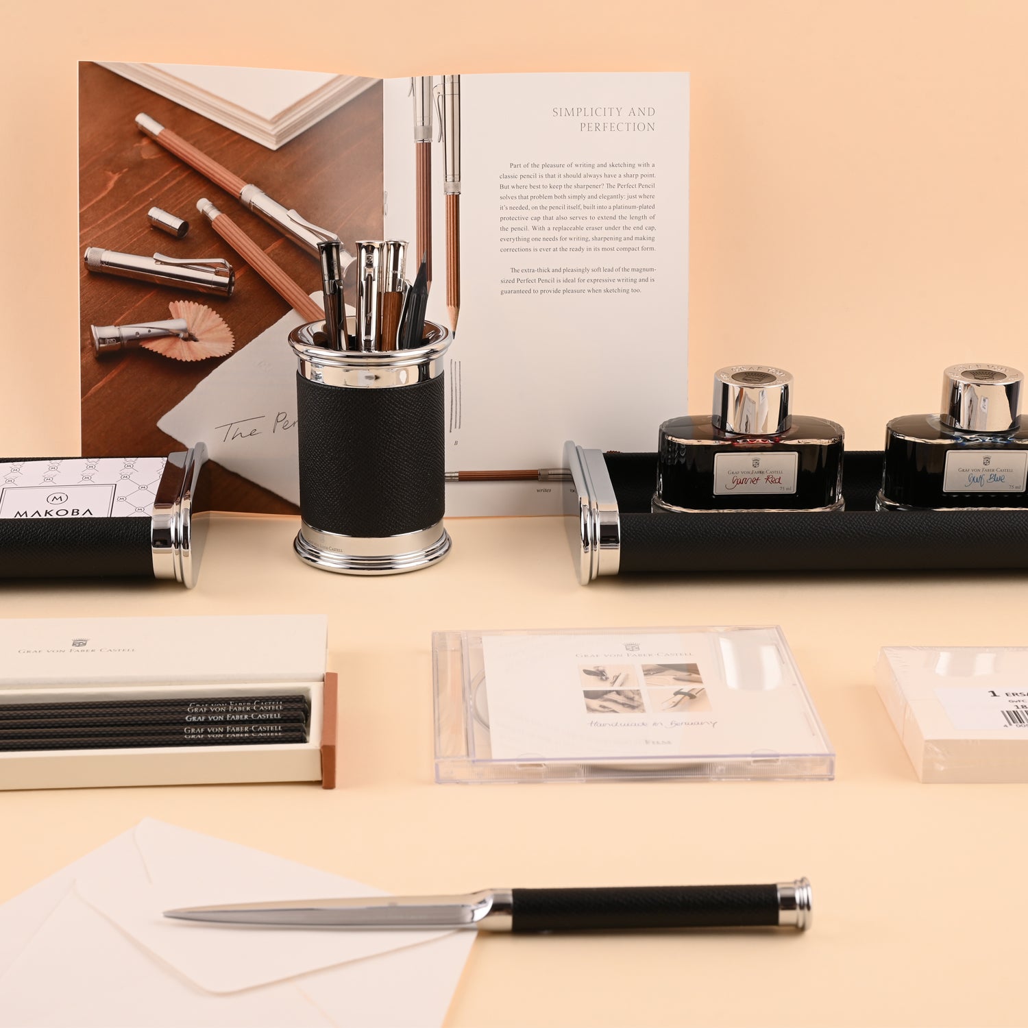 Graf Von Faber-Castell Epsom Leather Desk Set- Black