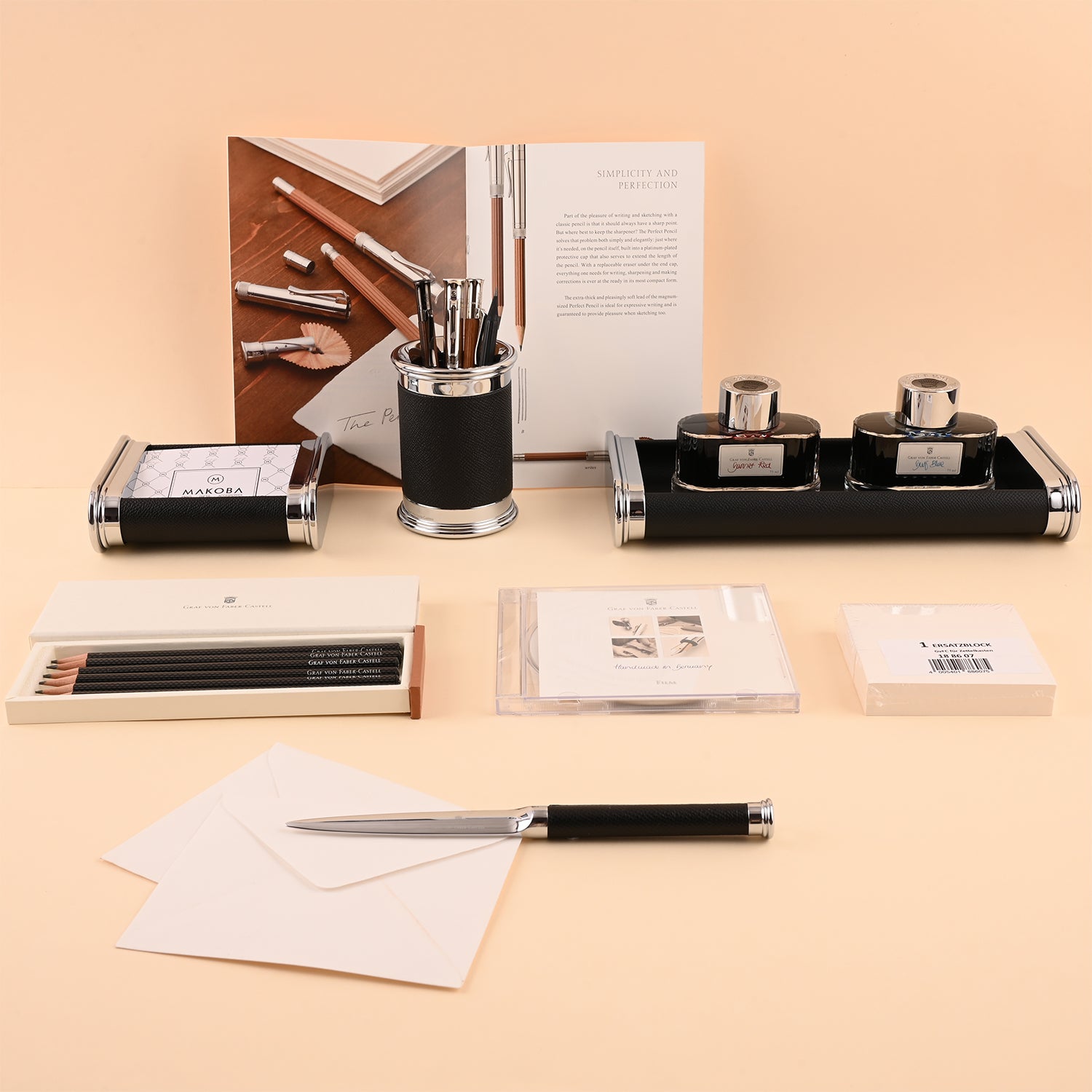 Graf Von Faber-Castell Epsom Leather Desk Set- Black