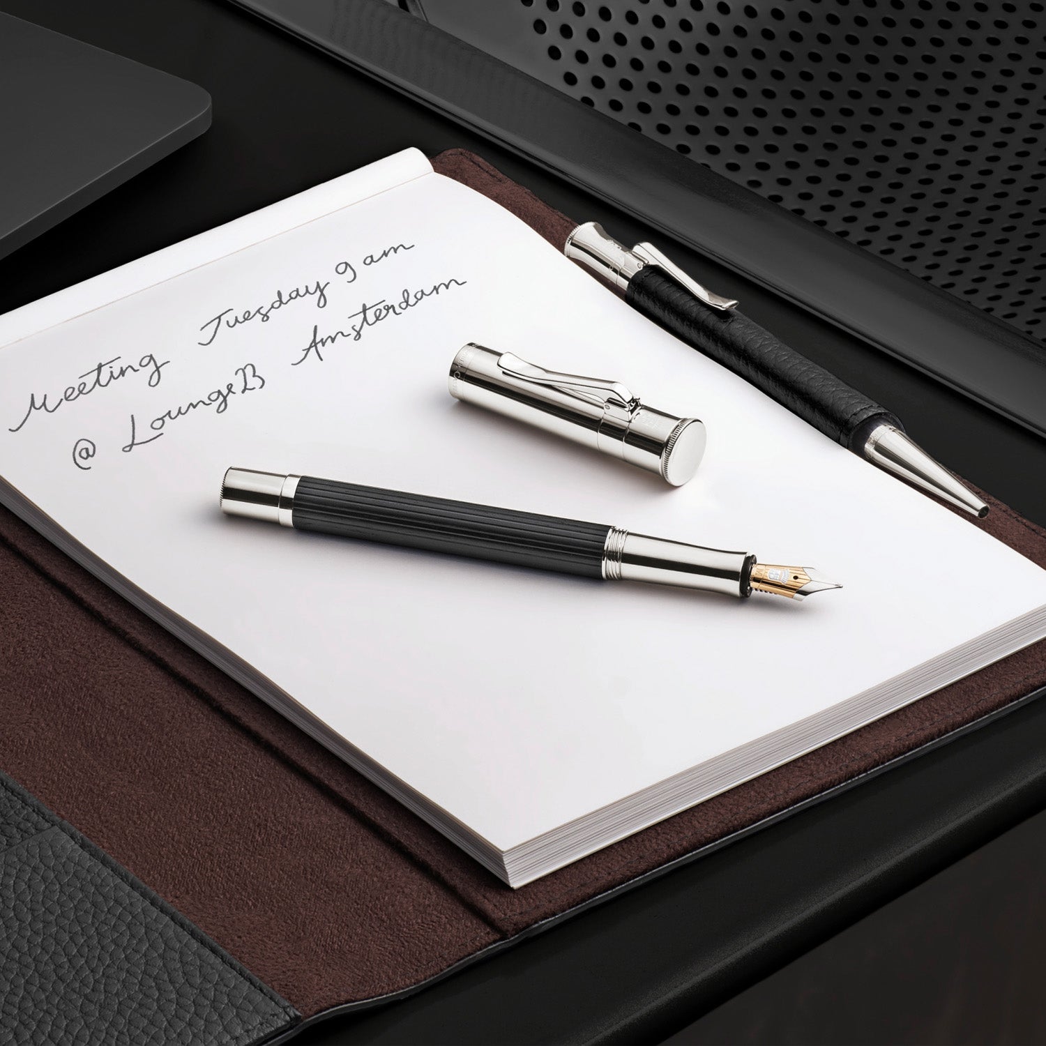 Graf Von Faber-Castell Classic Fountain Pen - Ebony F