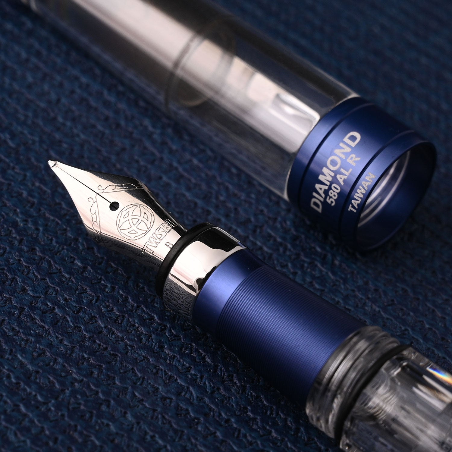 TWSBI Diamond 580ALR Navy Blue Fountain Pen - MEDIUM Nib - Limited Edition