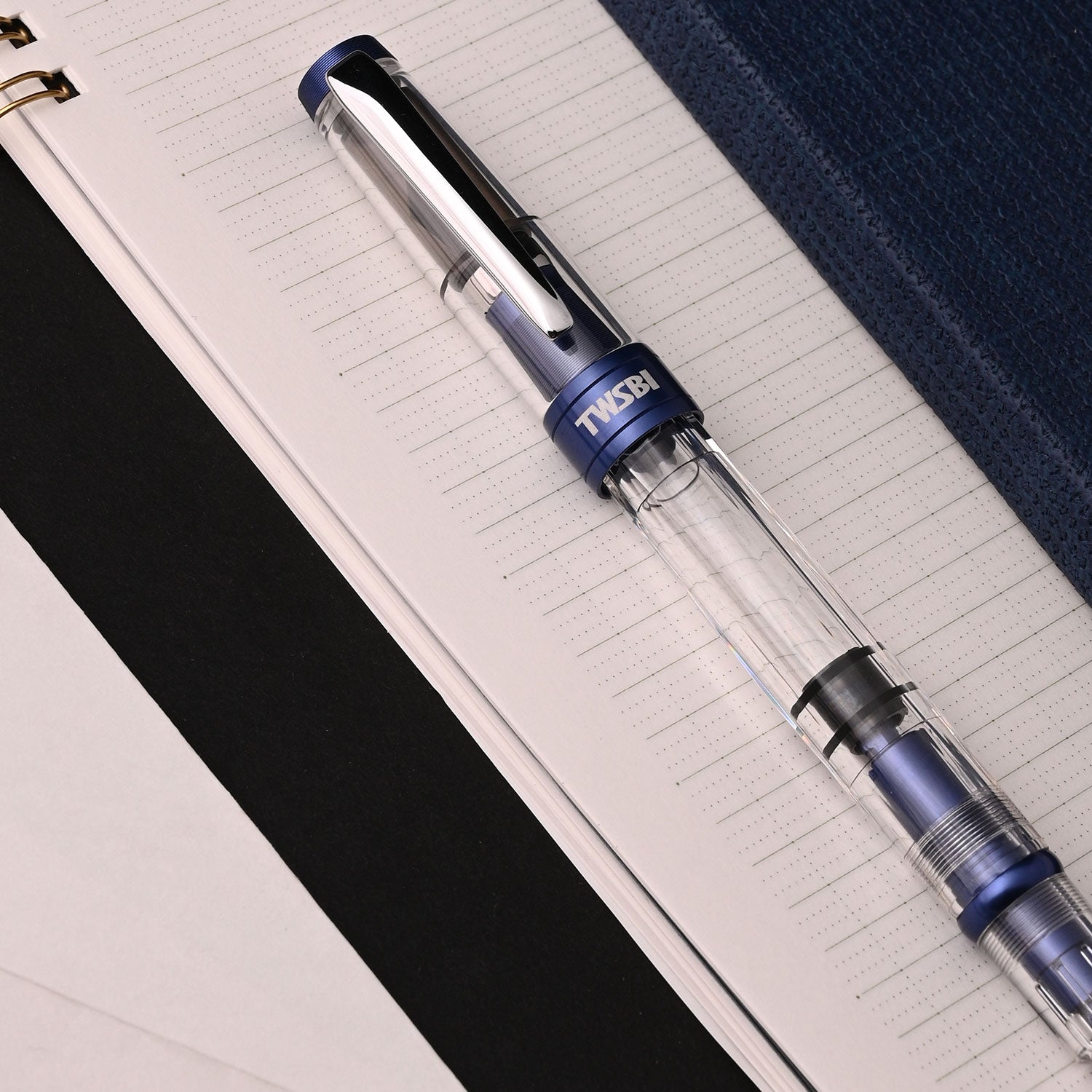 TWSBI Diamond 580ALR Navy Blue Fountain Pen - MEDIUM Nib - Limited Edition