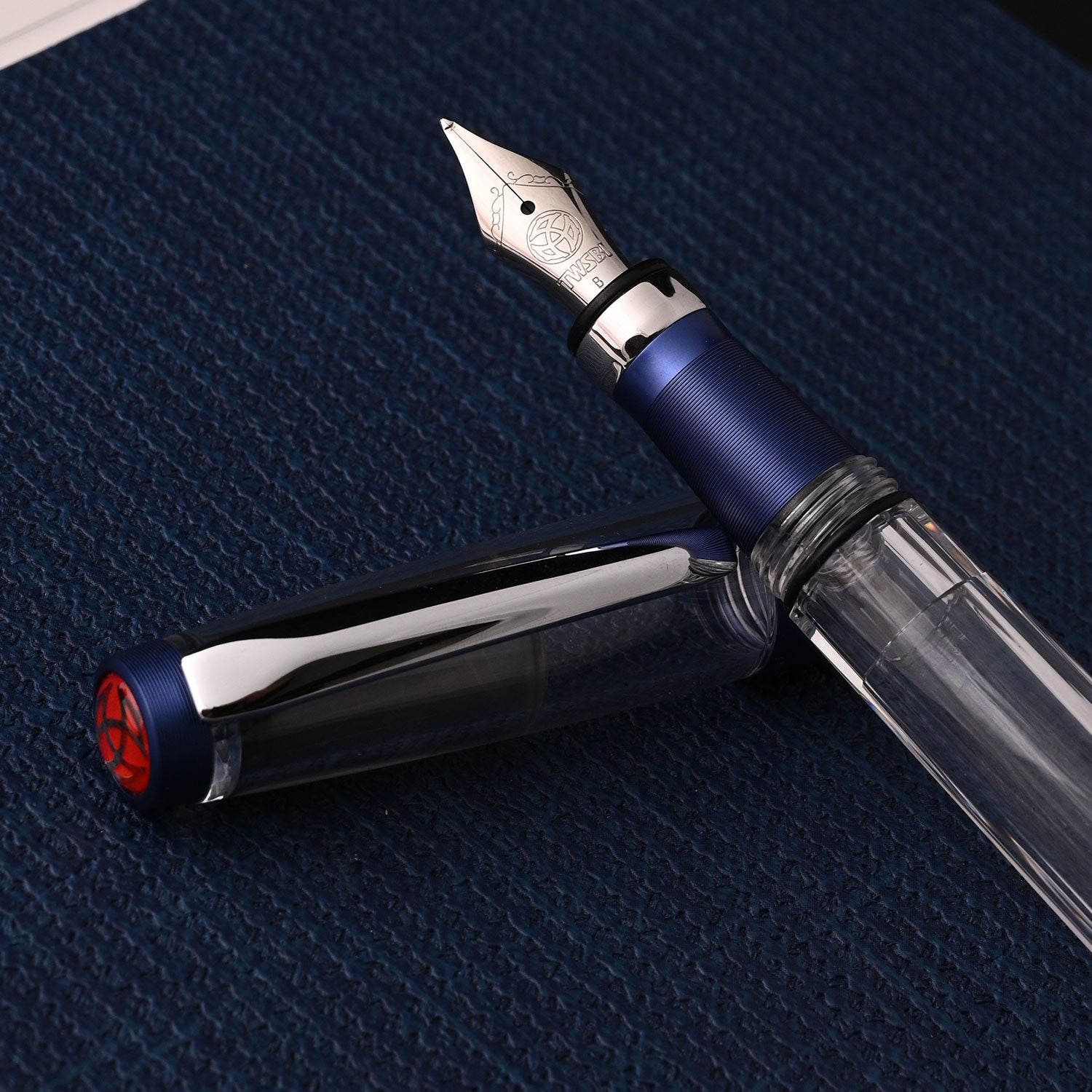 TWSBI Diamond 580ALR Navy Blue Fountain Pen - MEDIUM Nib - Limited Edition