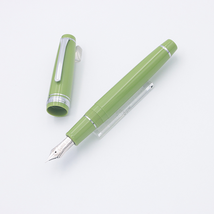 JINHAO 82 FOUNTAIN PEN AVOCADO GREEN CT FP FINE NIB