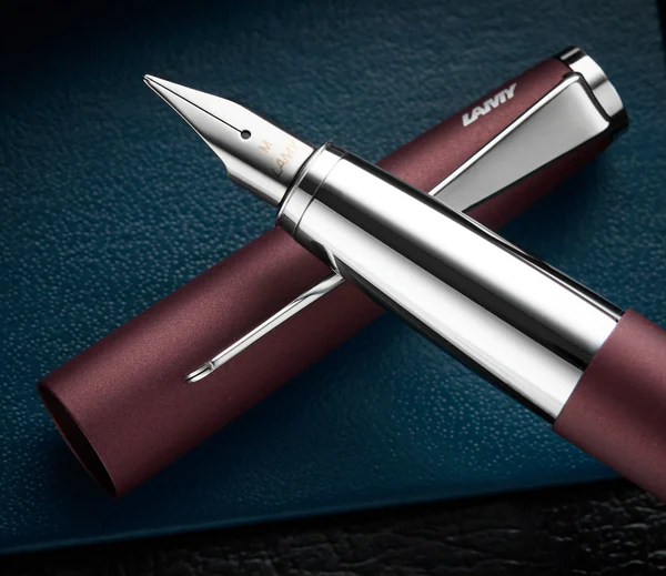 Lamy studio orion  matt Fountain pen M