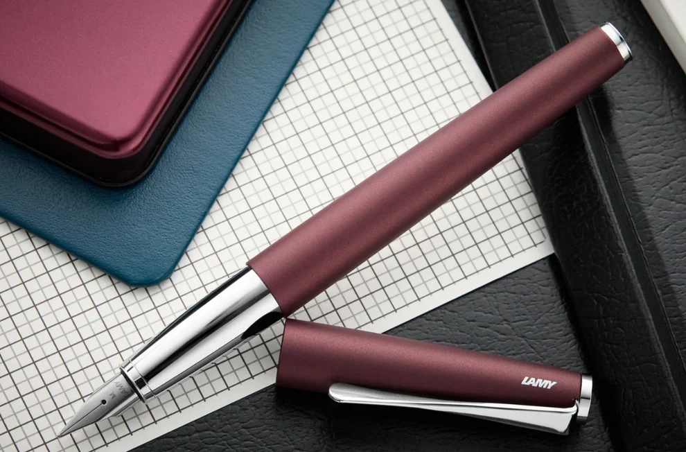 Lamy studio orion matt Fountain pen F