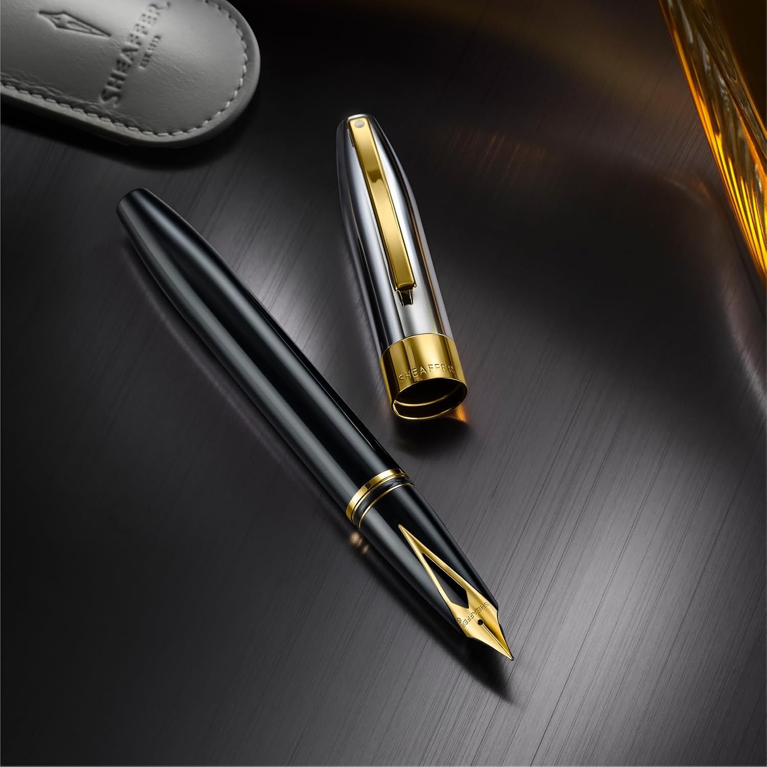 Sheaffer Legacy 9065 Glossy Black and Chrome Bi-color Fountain Pen