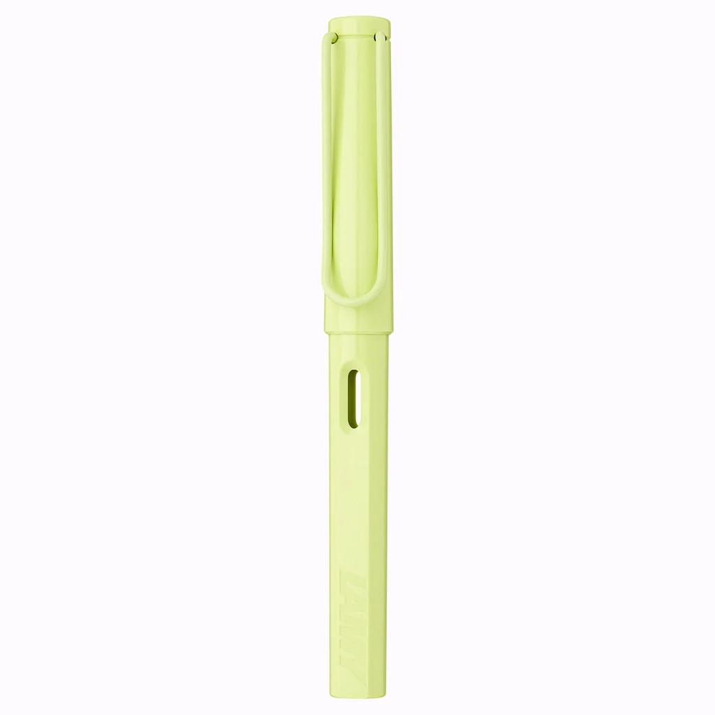 Lamy 0D0 Safari Spring Green Fountain Pen (EXTRA FINE)