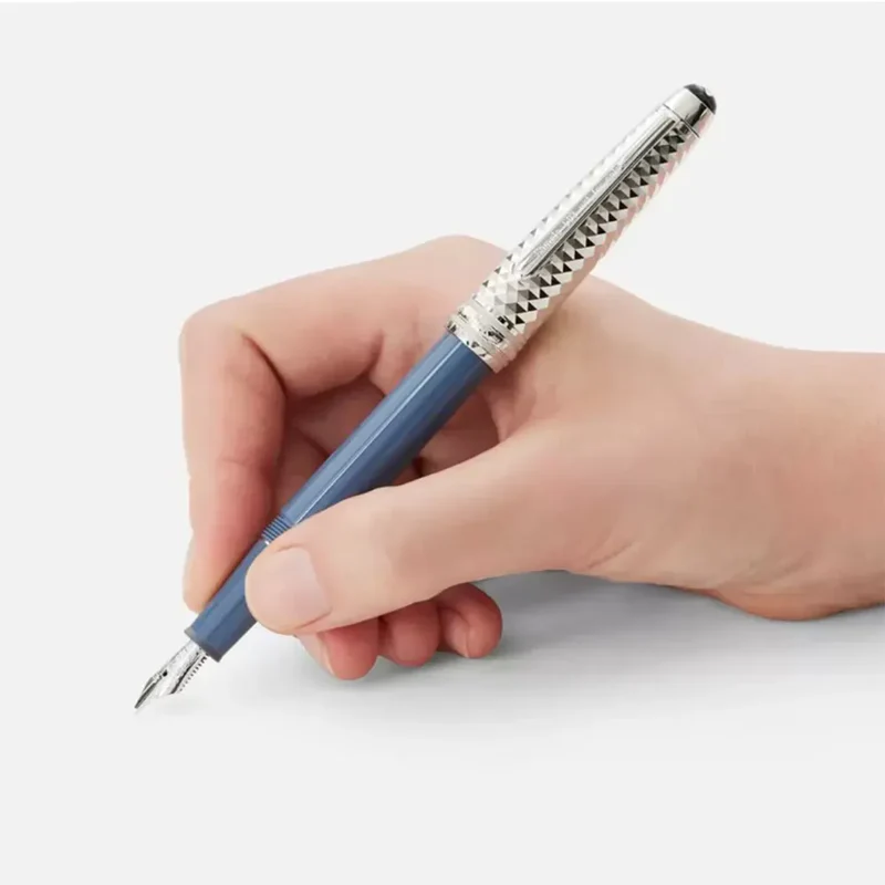 Montblanc Meisterstück Glacier Doue Blue Resin with Platinum-Coated Trim Fountain Pen