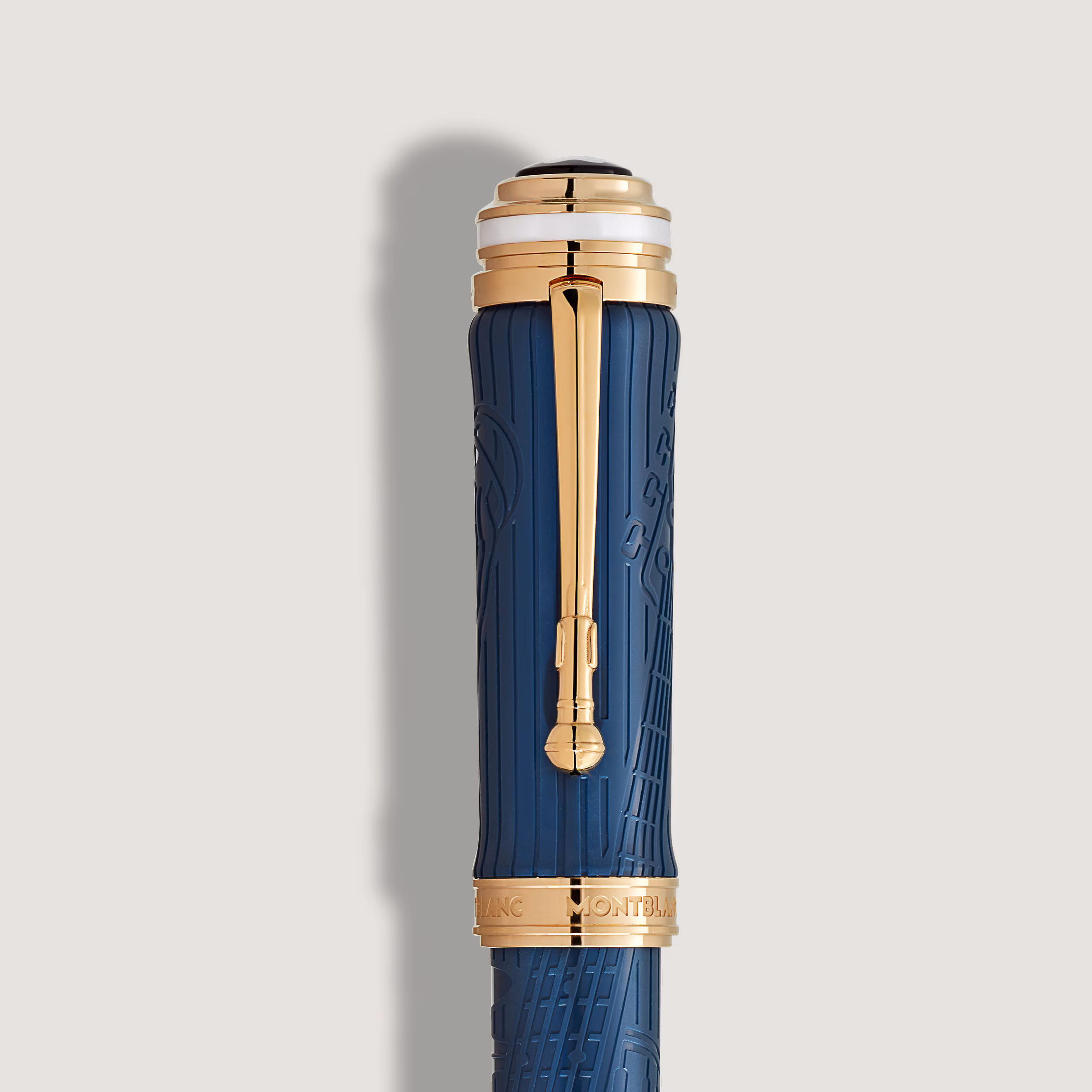 Great Characters Homage to Queen Special Edition Fountain Pen Medium