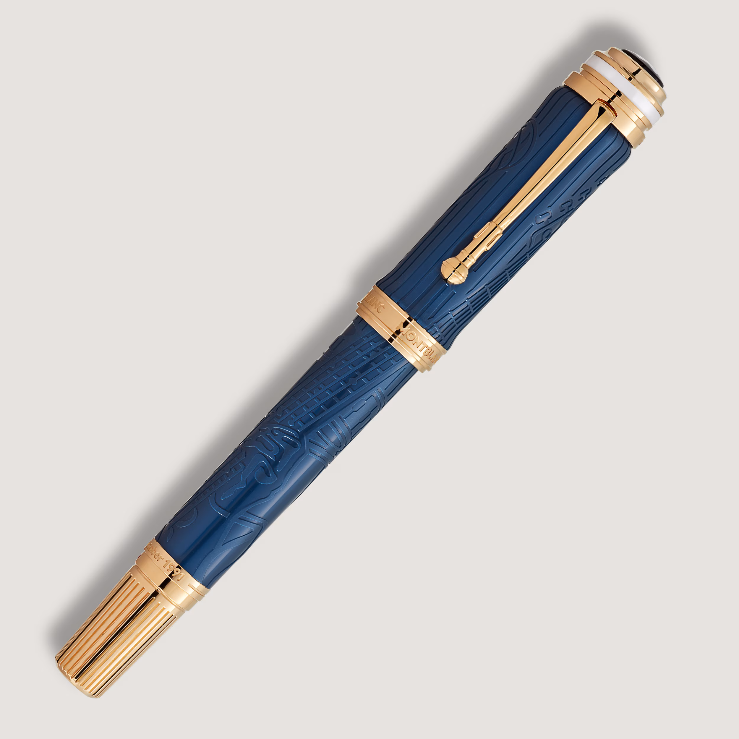 Great Characters Homage to Queen Special Edition Fountain Pen Medium