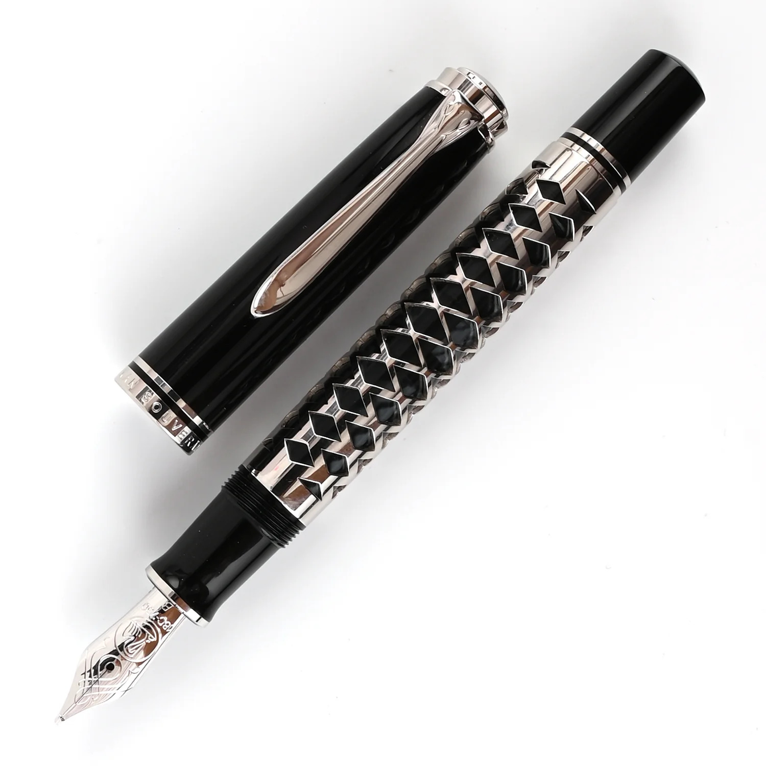 Pelikan M805 Fountain Pen - Metal Sleeve (Special Edition) Medium