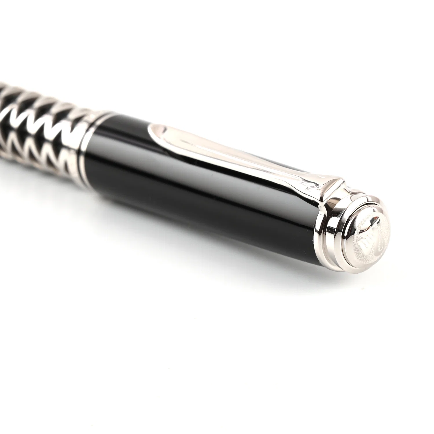 Pelikan M805 Fountain Pen - Metal Sleeve (Special Edition) Medium