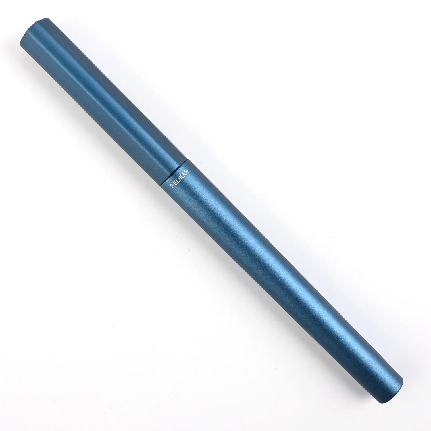 Pelikan Ineo Fountain Pen - Ocean Blue Medium