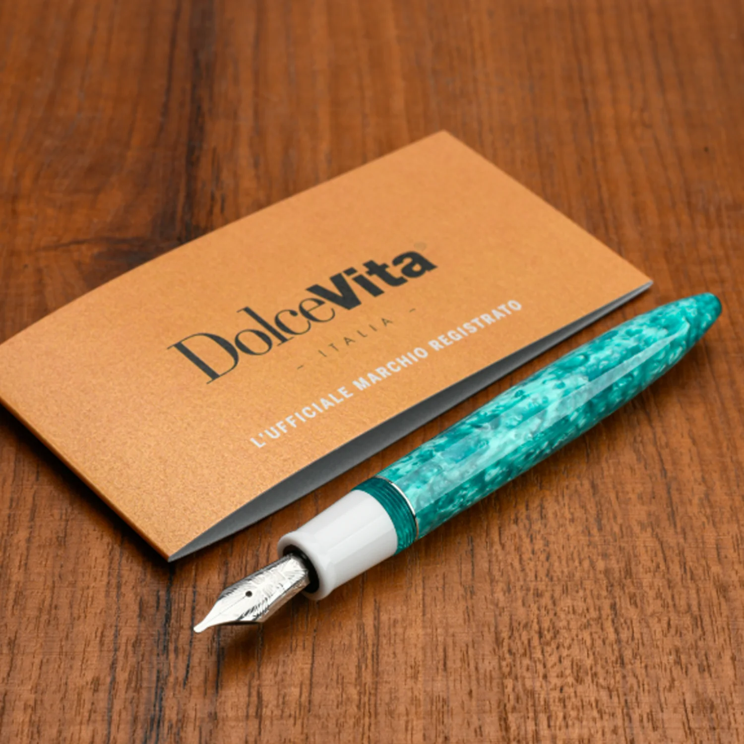 Leonardo x Dolcevita Furore Fountain Pen - Smeralda CT  Fine