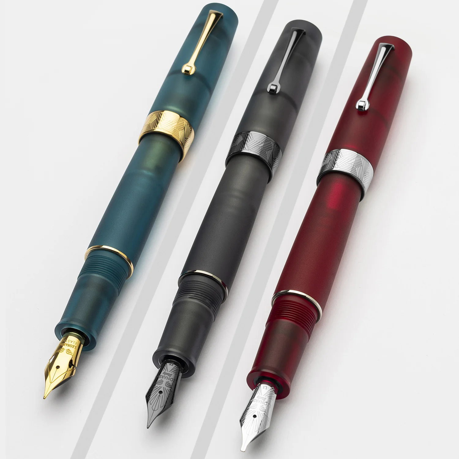 Leonardo Pura No.8 Steel Nib Fountain Pen - Frosted Red CT  Broad